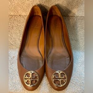 Tory Burch Cognac Leather Logo Round-Toe Flats